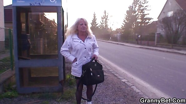 Far cum på sin dumme datters ansigt efter blowjob. hd sex ru