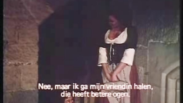 Umættelig søster knepper seks video gratis med sin bror i form af kræft.