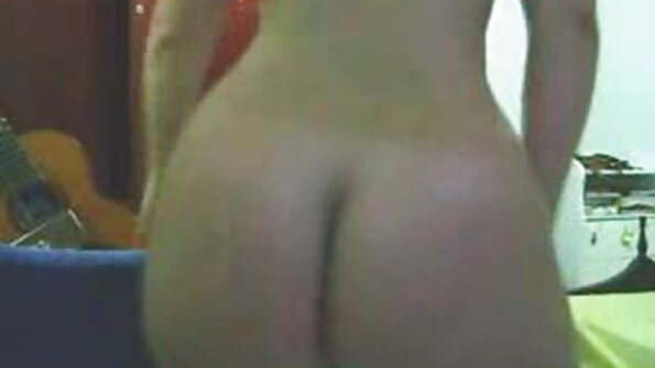 Blond mor nyder sin elskede søns fede pornno sex pik.